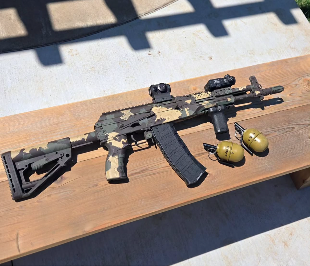 Russian Palma Adhesive Stencil